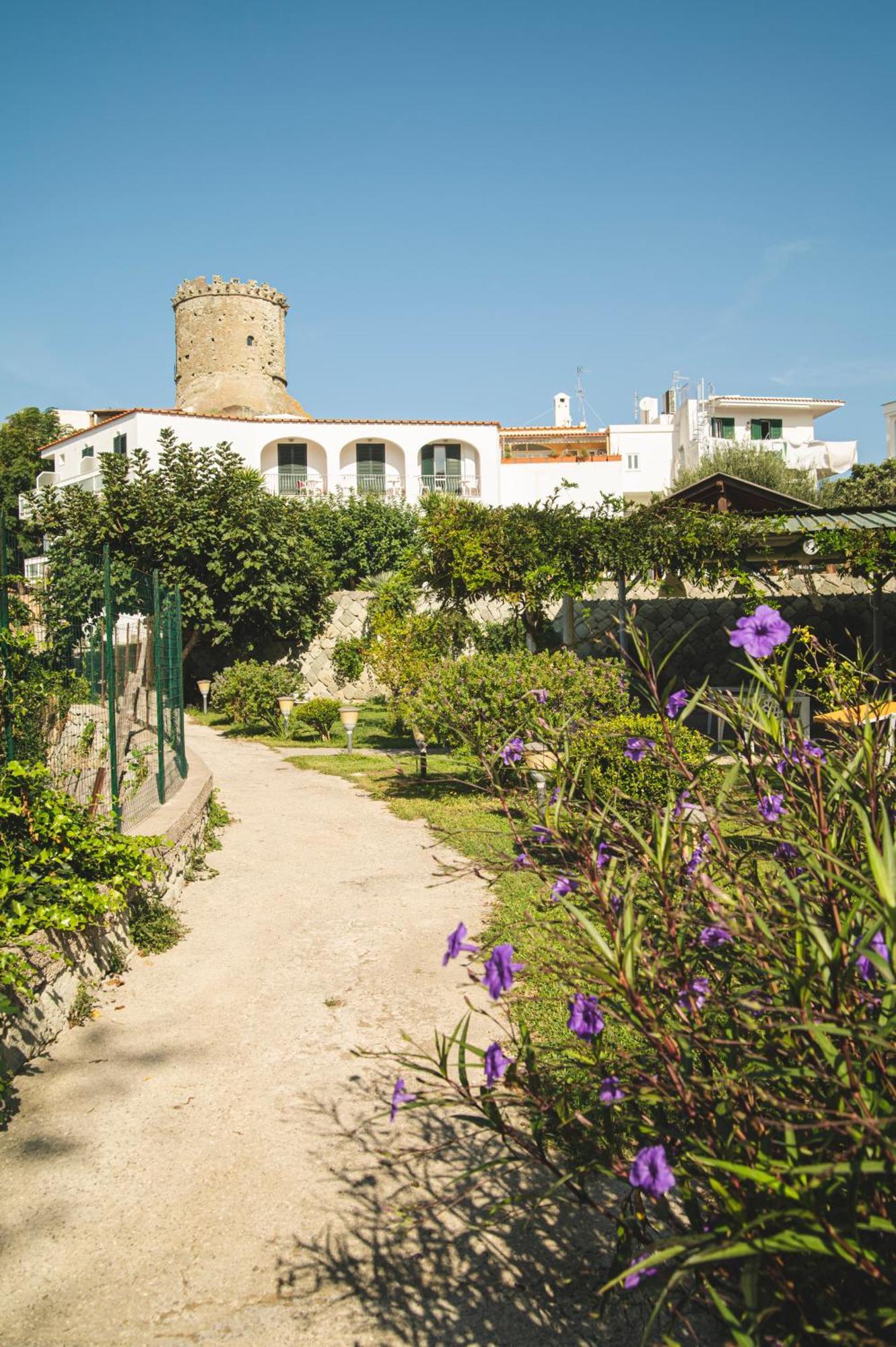 Hotel Park Victoria Forio di Ischia Εξωτερικό φωτογραφία